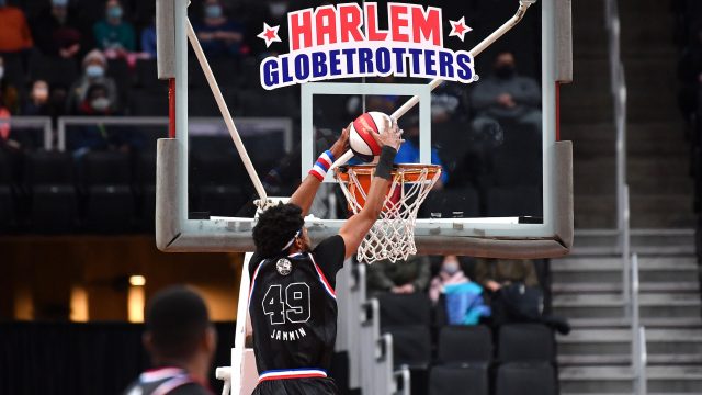 Harlem Globetrotters at Rogers Place 2022
